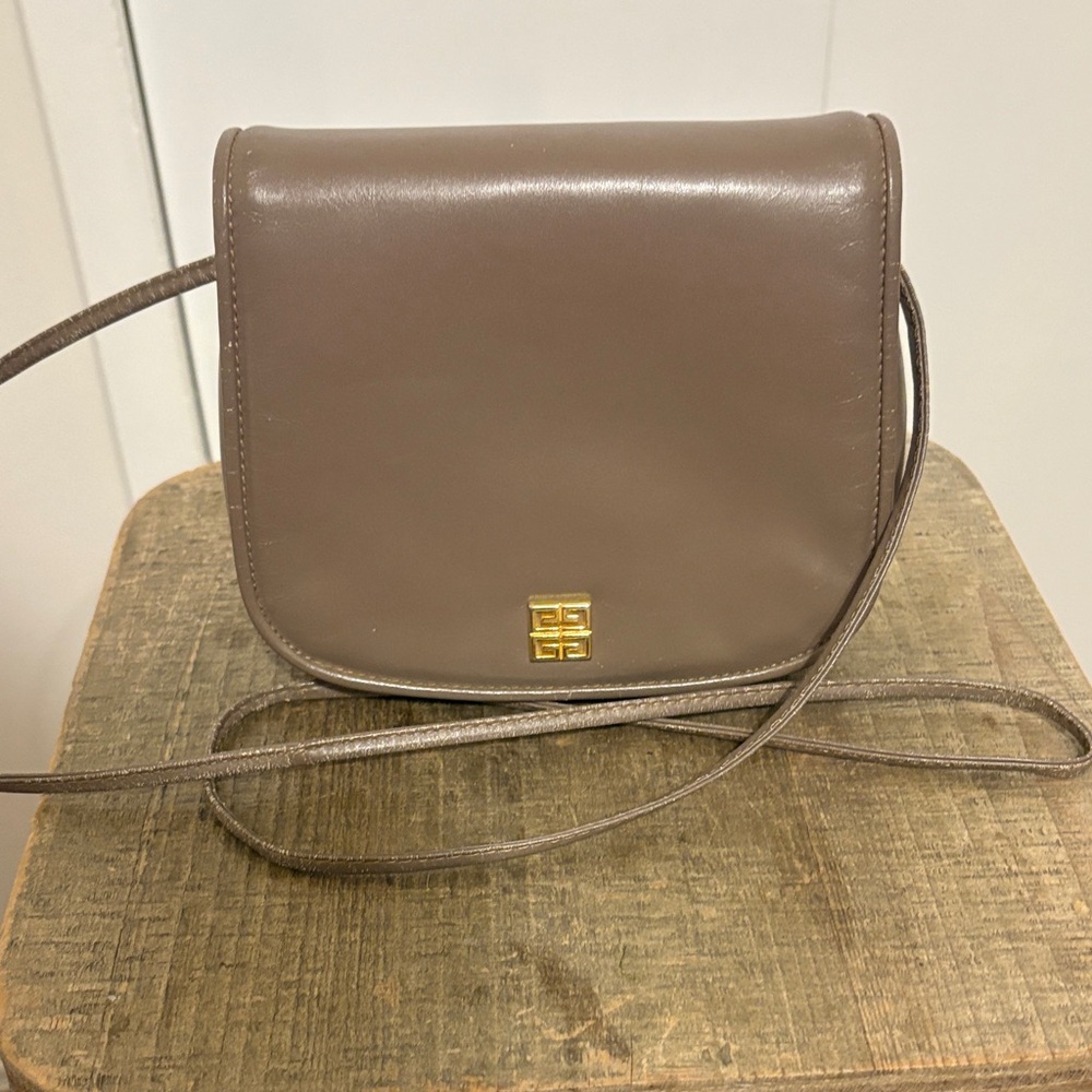 GIVENCHY beige  Brown Leather Crossbody Bag,vintage